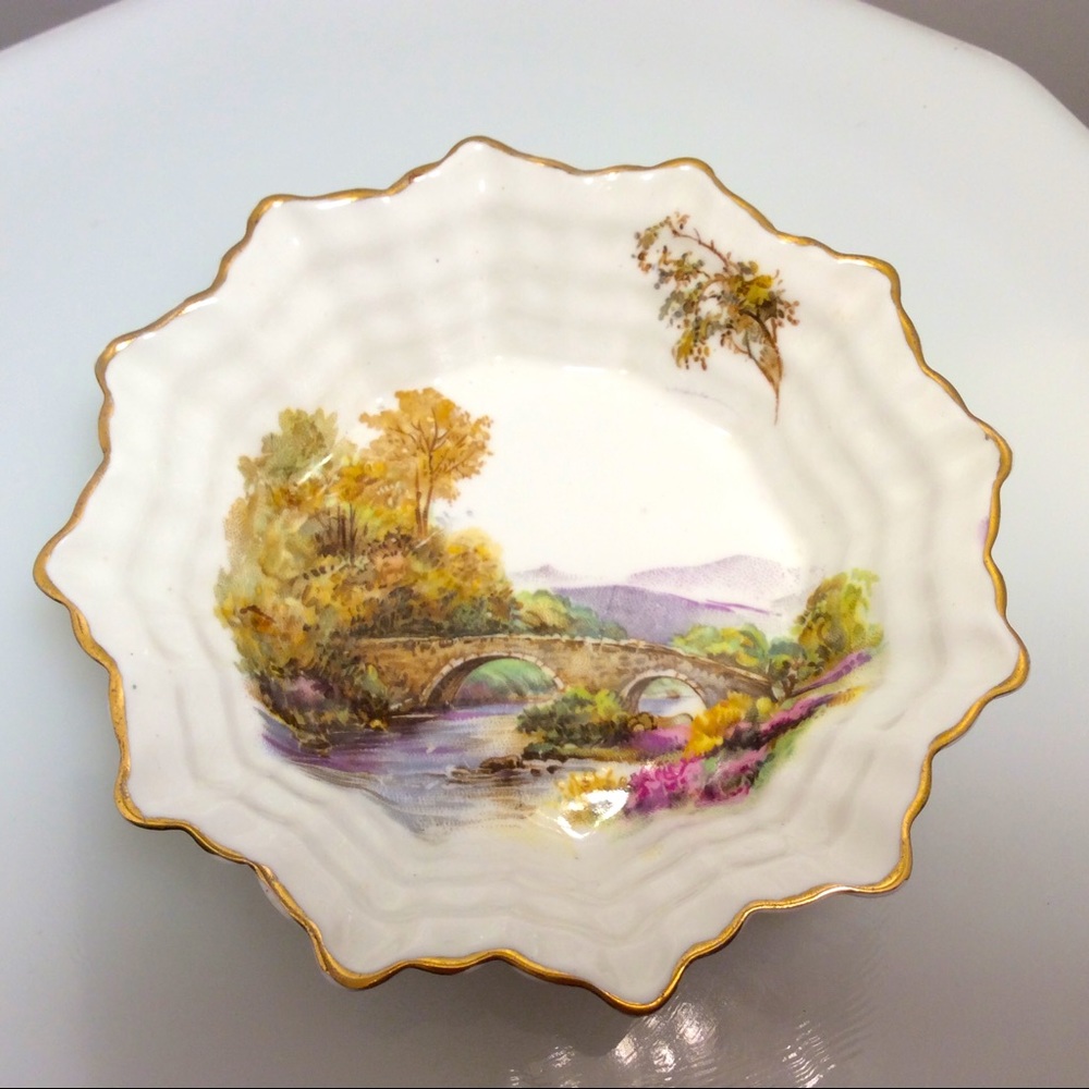 ❤️Vintage Shelley Heather sweet meat / nut dish❤️